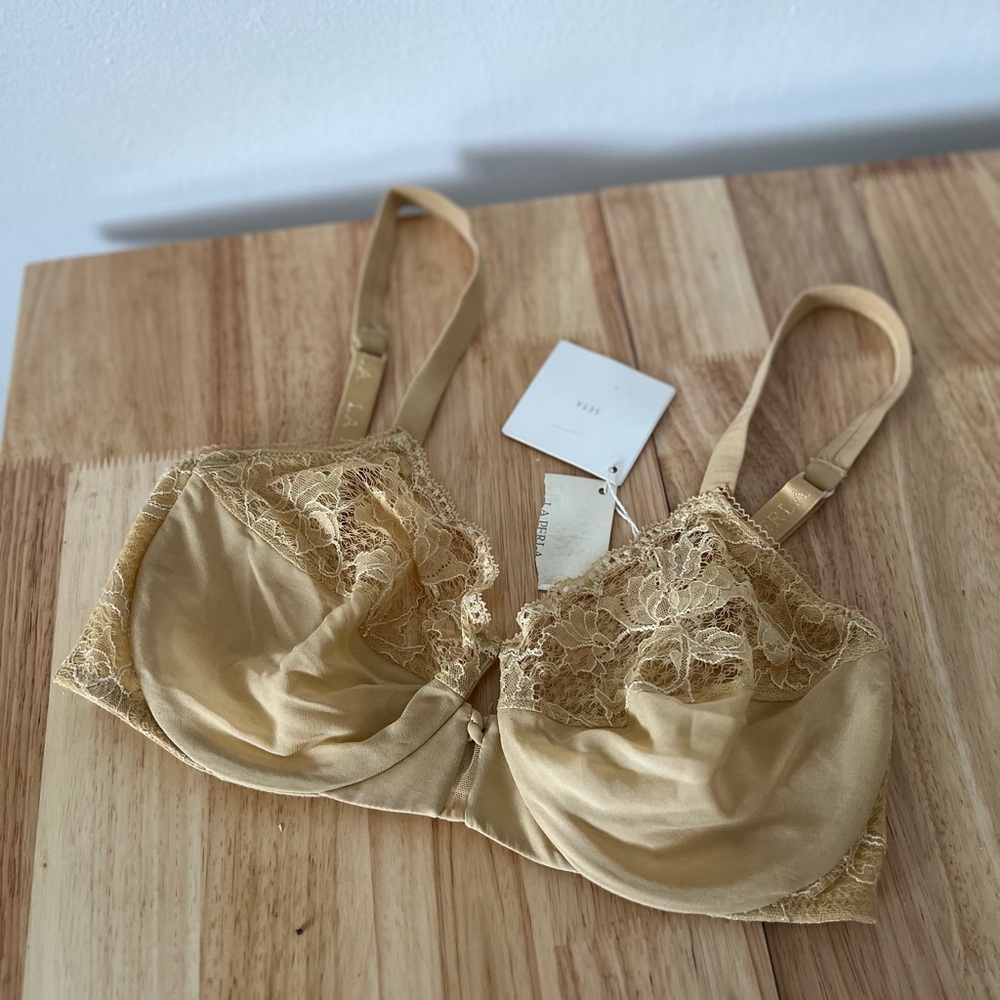 La Perla Lace Underwire Bra in Gold
